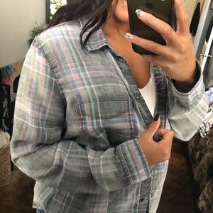 •• Acid Wash Pink/Blue Flannel ••